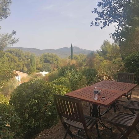 Mas Lei Bancau Bed and Breakfast Le Beausset Exteriör bild