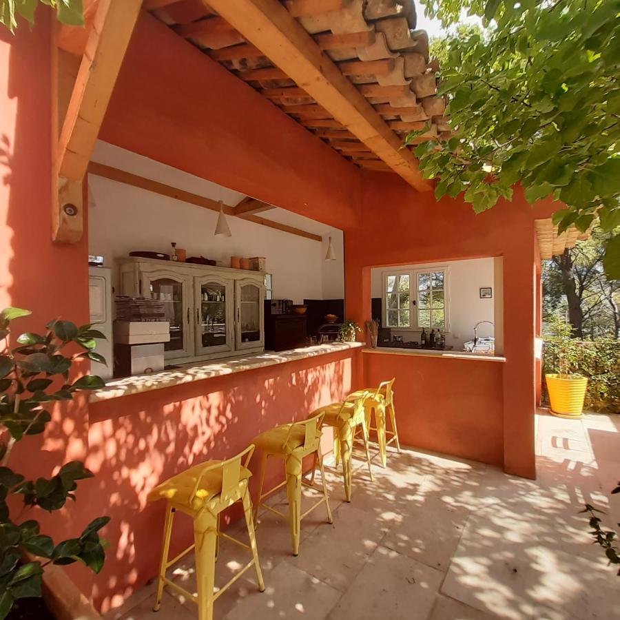 Mas Lei Bancau Bed and Breakfast Le Beausset Exteriör bild